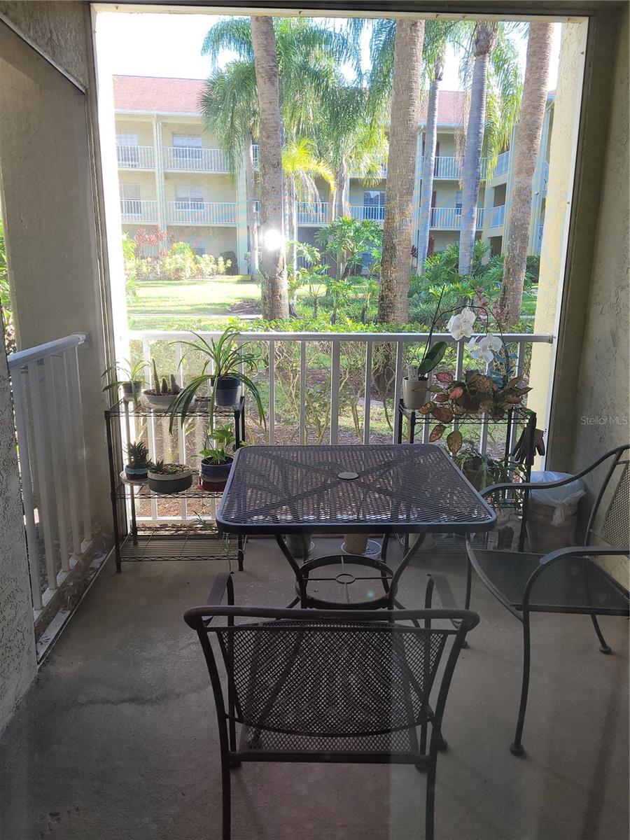 Image 12 of 19 For 2690 Coral Landings Boulevard 617