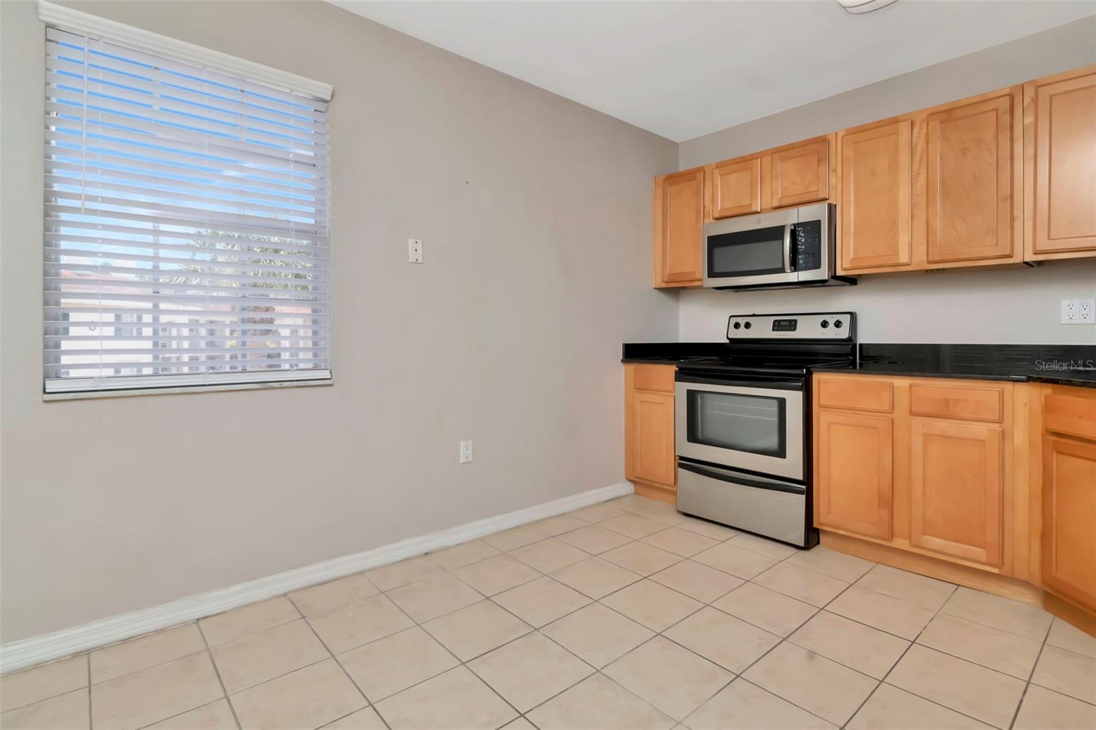 Image 18 of 51 For 10330 Carrollwood Lane 95