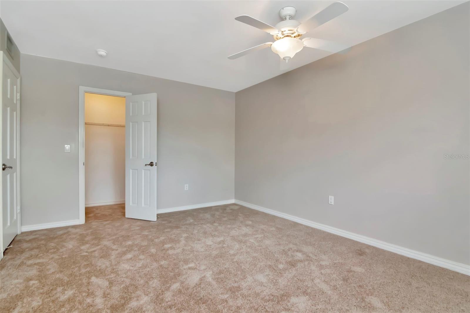 Image 23 of 51 For 10330 Carrollwood Lane 95