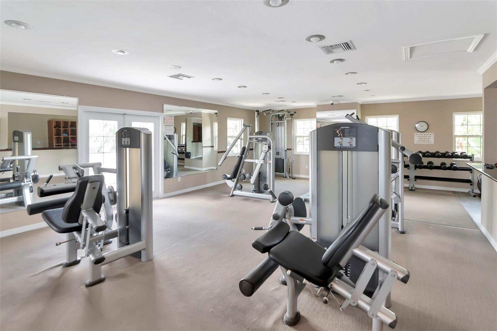 Image 36 of 51 For 10330 Carrollwood Lane 95