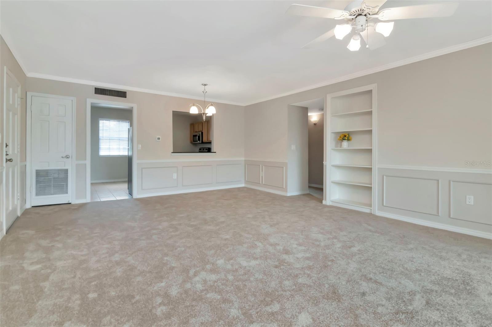 Image 4 of 51 For 10330 Carrollwood Lane 95