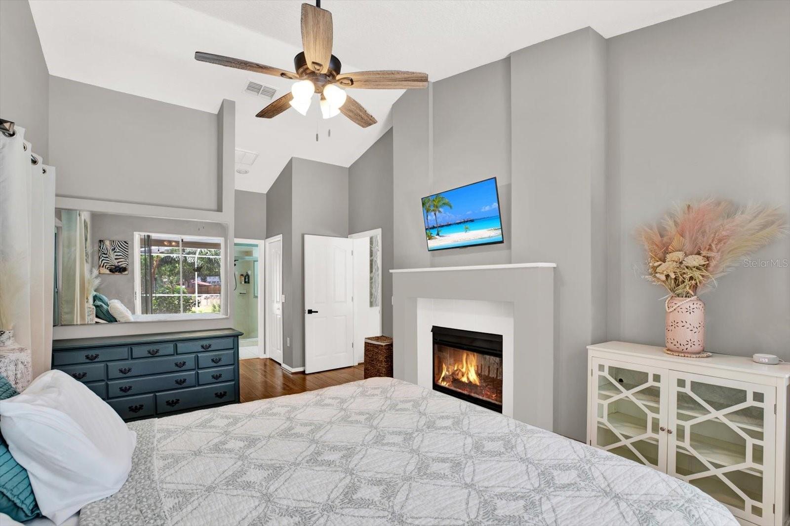 Listing photo id 9 for 2454 Shadecrest Road