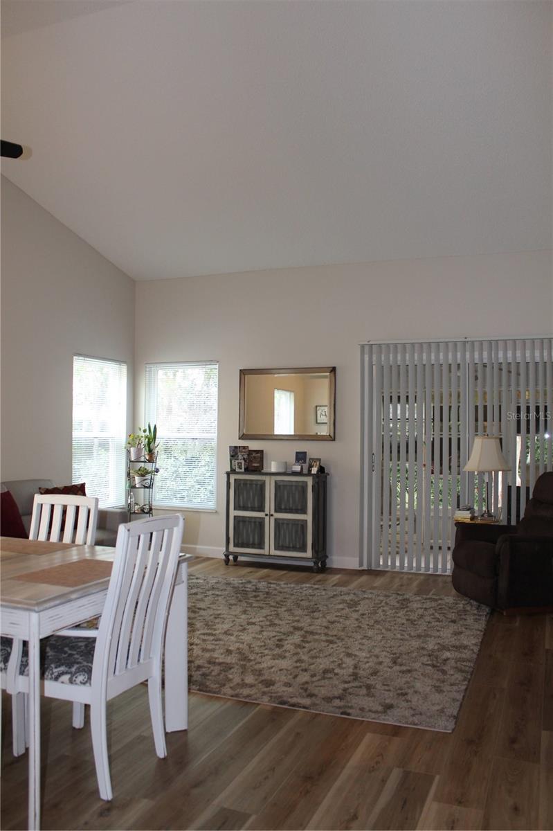 Image 11 of 21 For 4206 Revere Circle