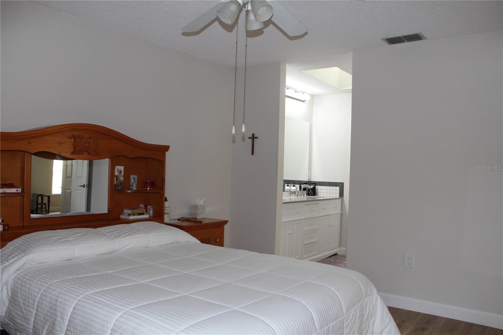 Image 18 of 21 For 4206 Revere Circle