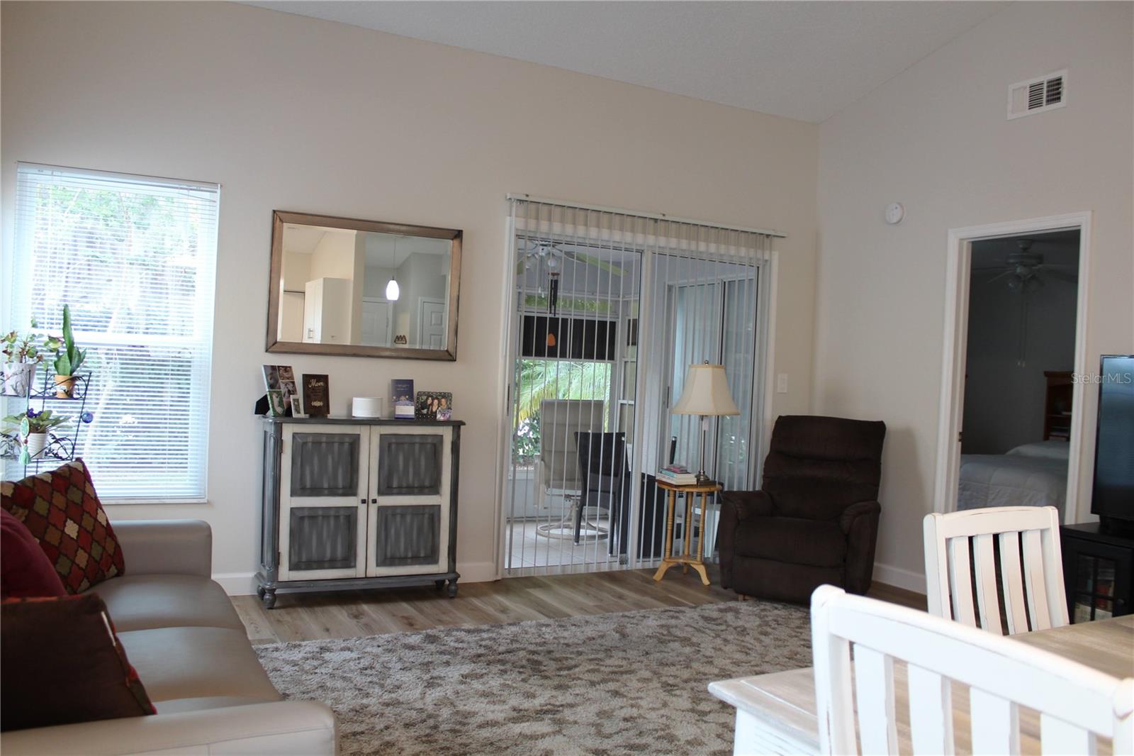 Image 9 of 21 For 4206 Revere Circle