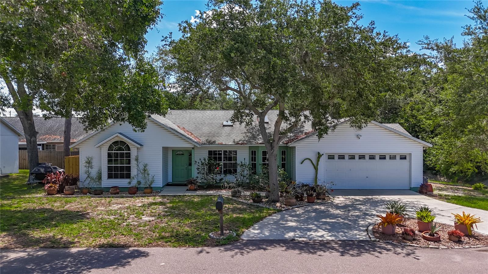 Details for 5323 73rd Street N, ST PETERSBURG, FL 33709