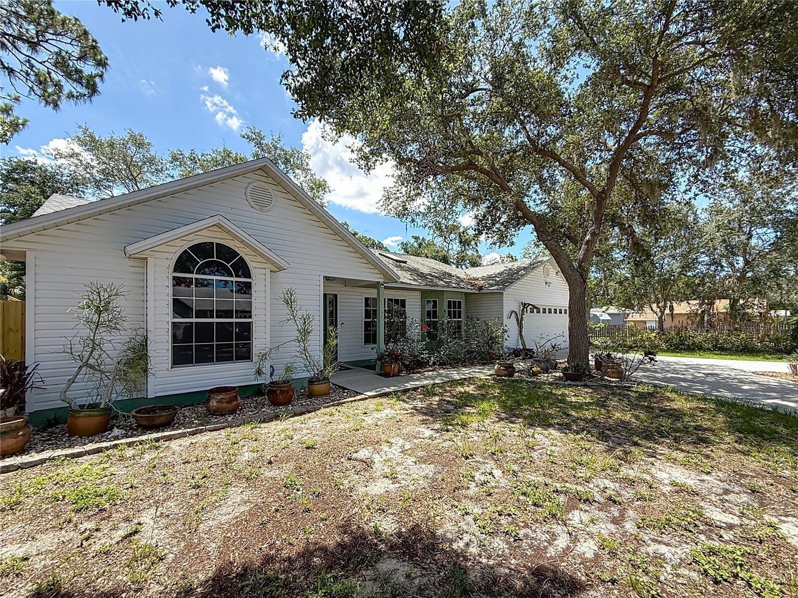 Image 6 of 93 For 5323 73rd Street N