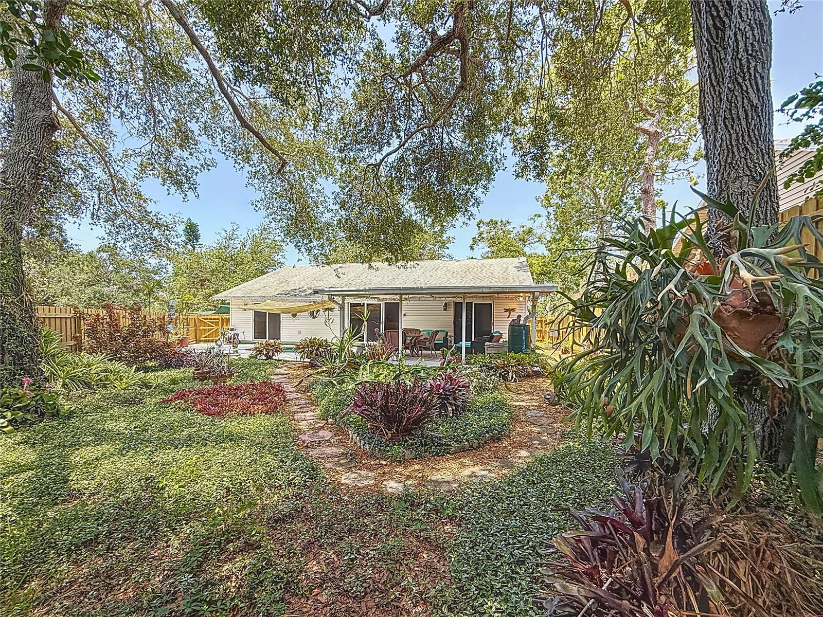 Image 70 of 93 For 5323 73rd Street N
