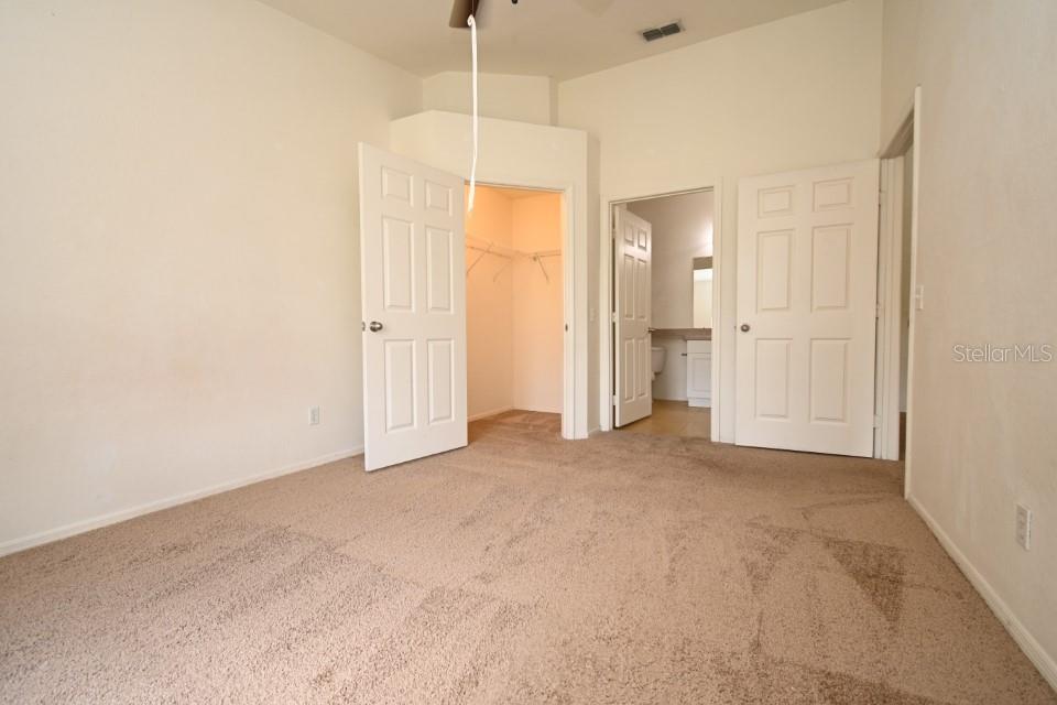 Image 18 of 37 For 5908 Brickleberry Lane 206