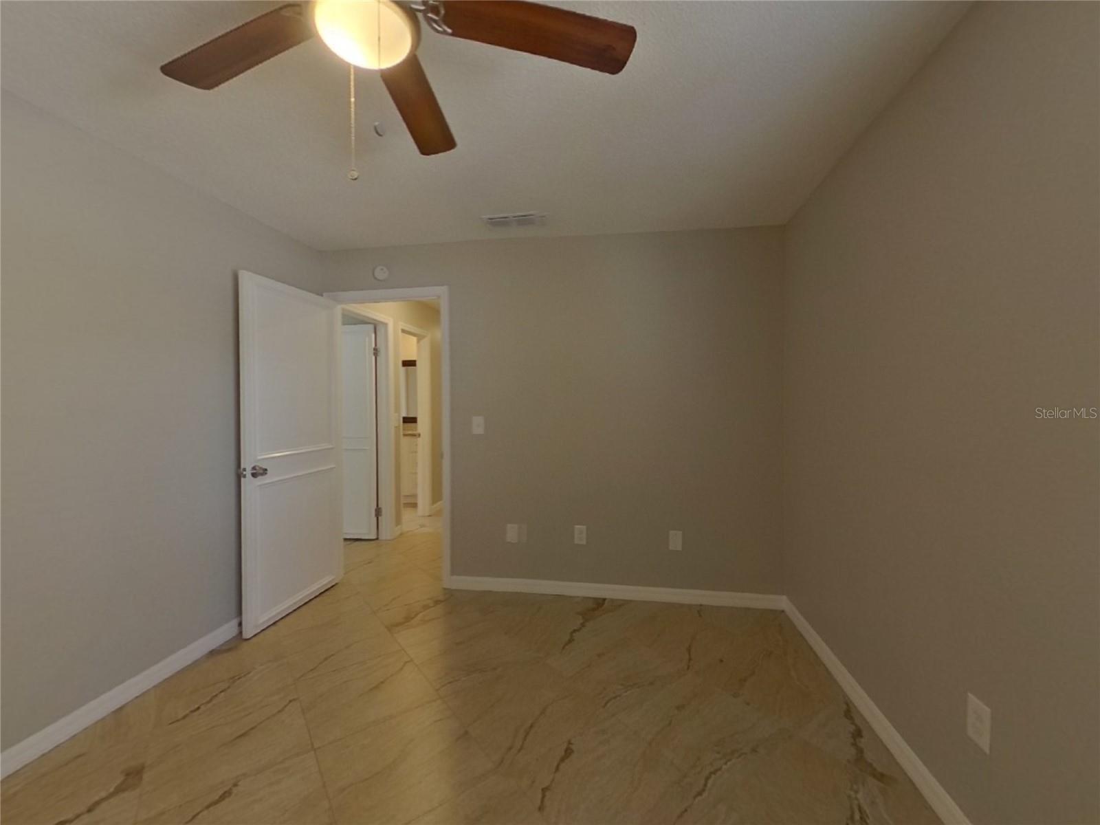 Image 15 of 25 For 9542 Pebble Glen Avenue