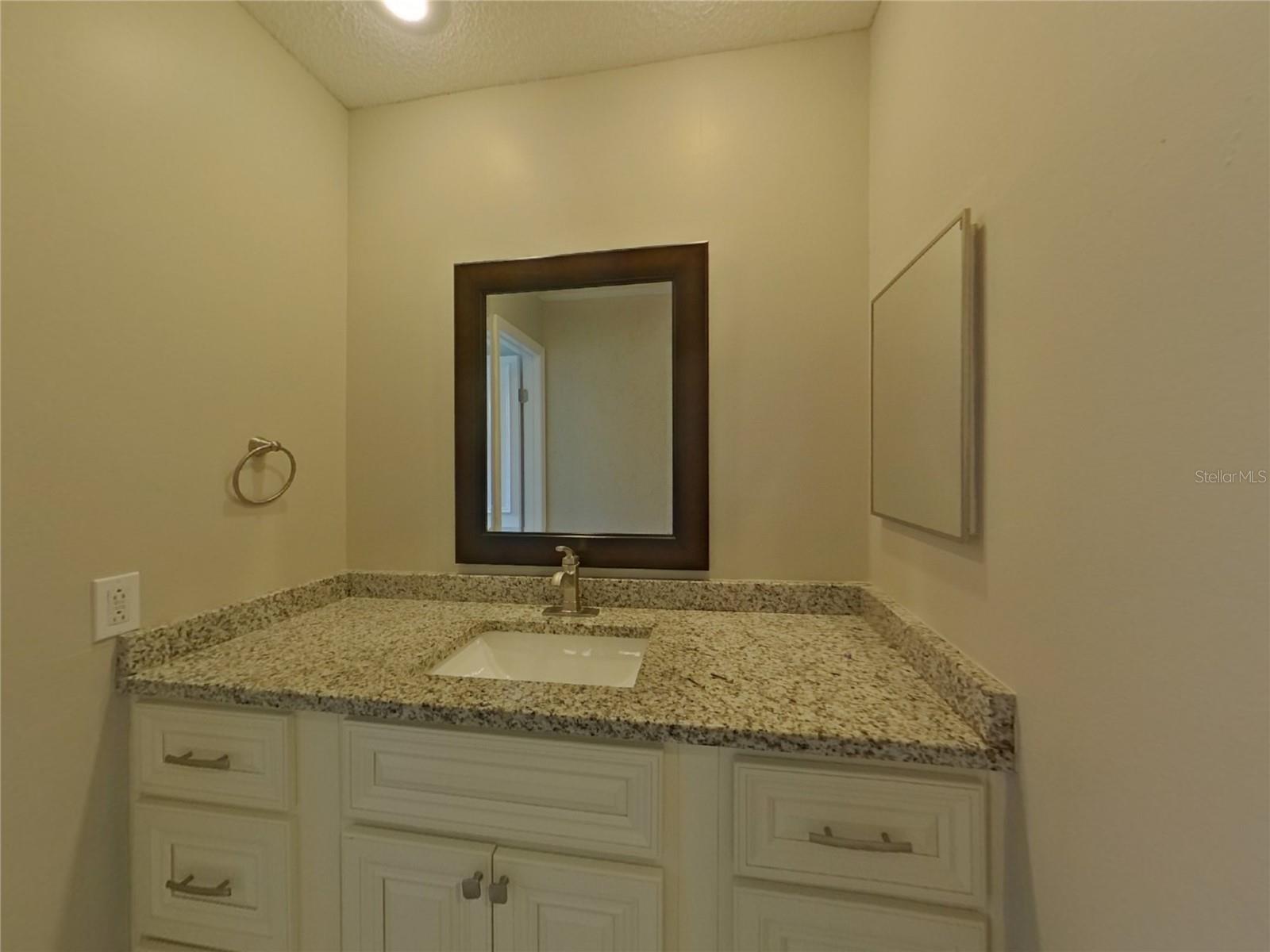 Image 19 of 25 For 9542 Pebble Glen Avenue