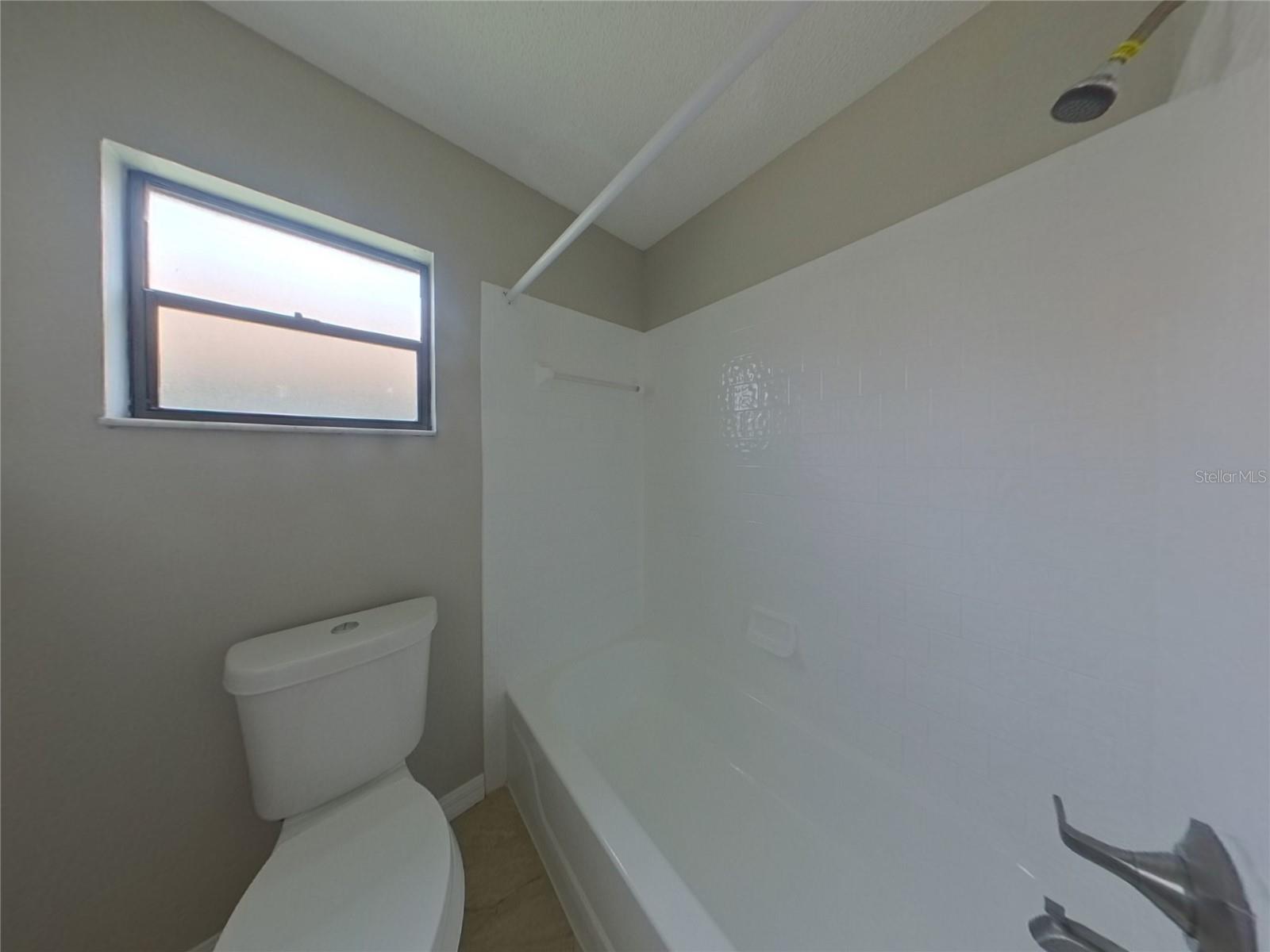 Image 20 of 25 For 9542 Pebble Glen Avenue