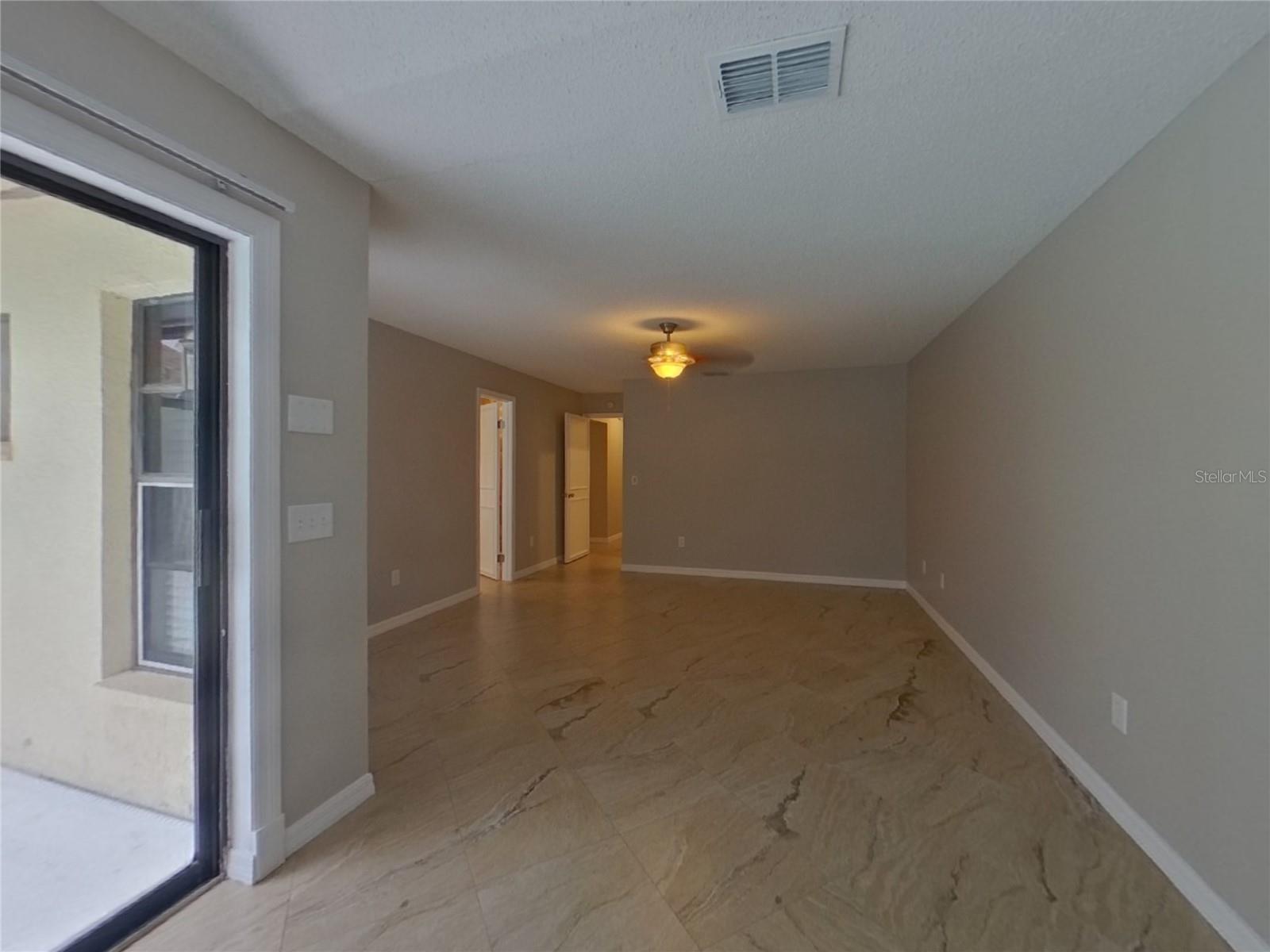 Image 9 of 25 For 9542 Pebble Glen Avenue