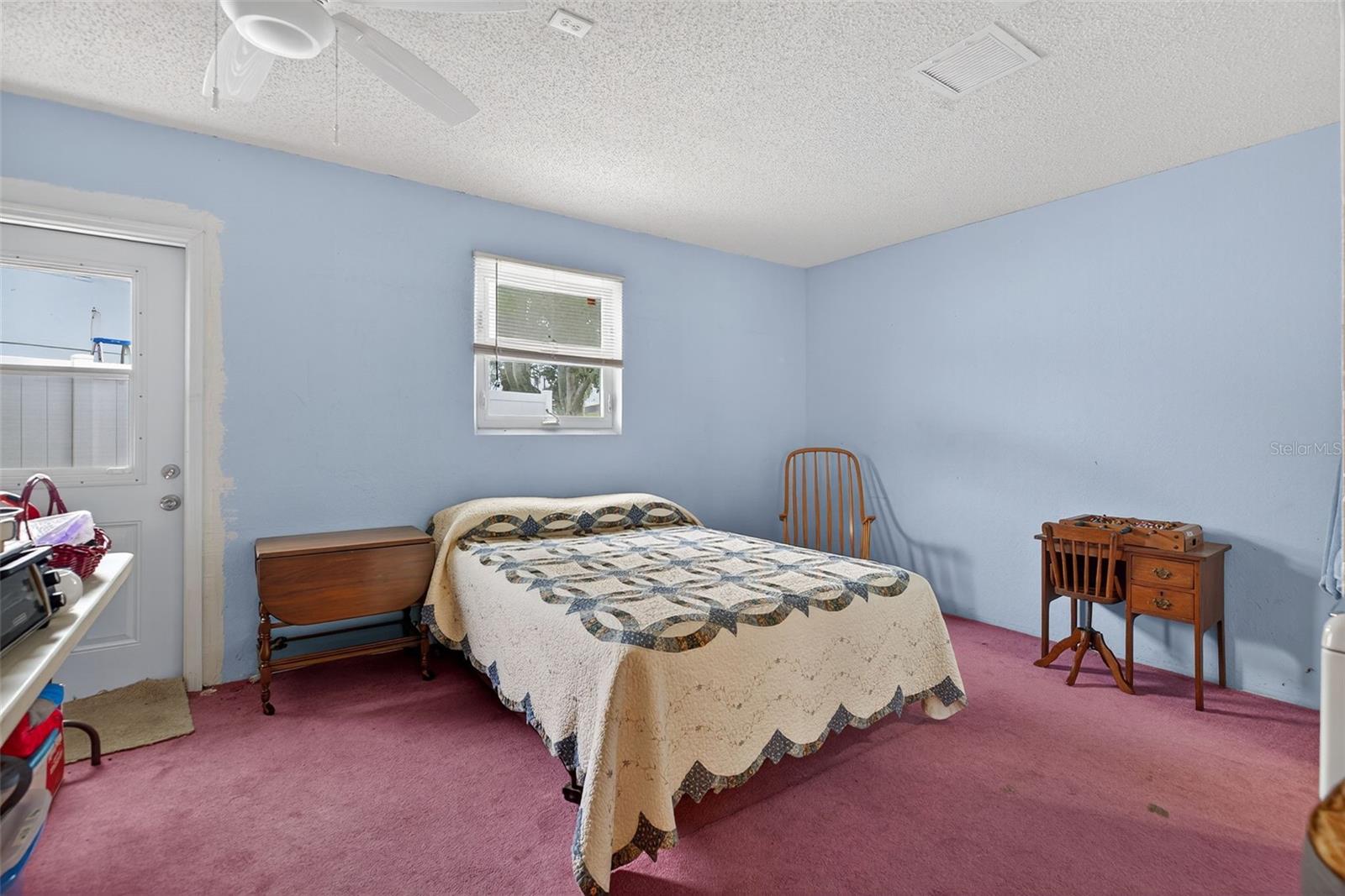 Image 18 of 33 For 9120 108th Street