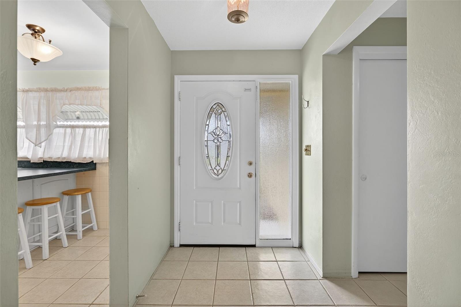 Image 4 of 33 For 9120 108th Street