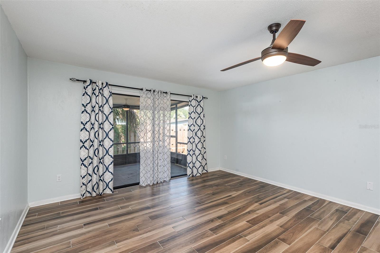 Image 5 of 29 For 89 Fremont Avenue 504