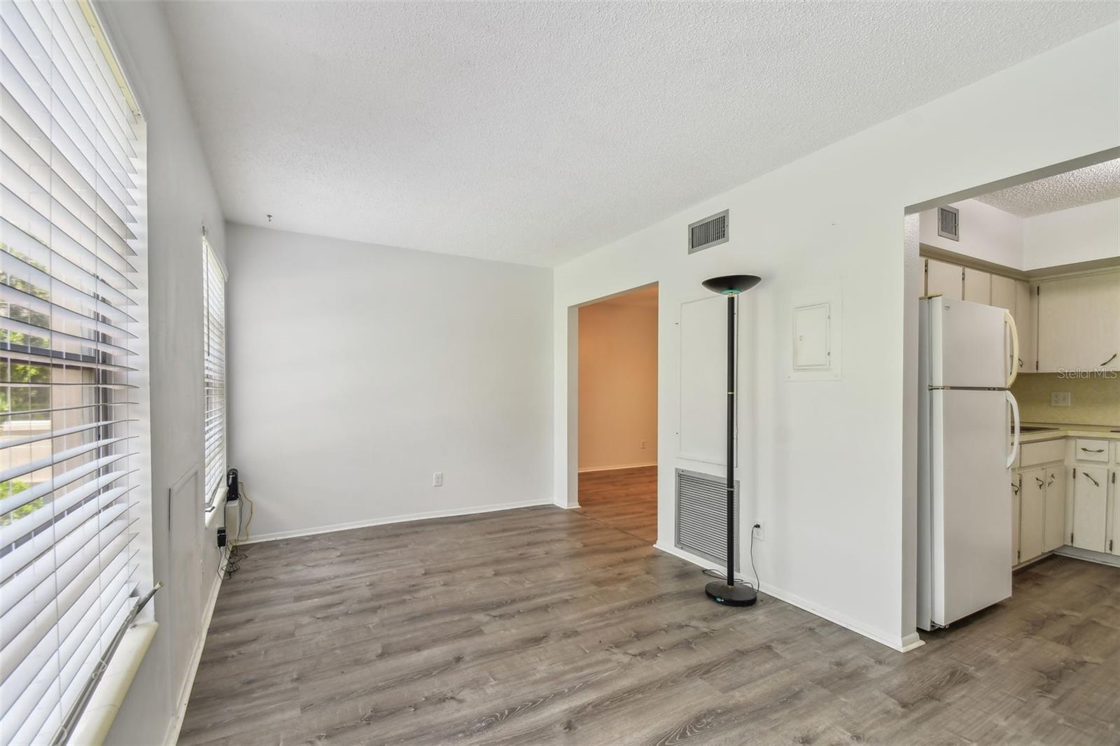 Image 16 of 55 For 2310 Denmark Street 34