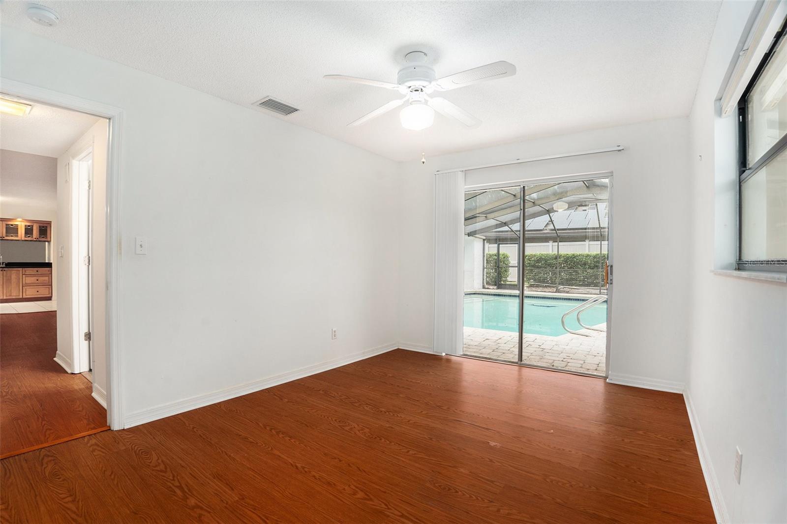 Image 21 of 33 For 13310 Golf Crest Circle