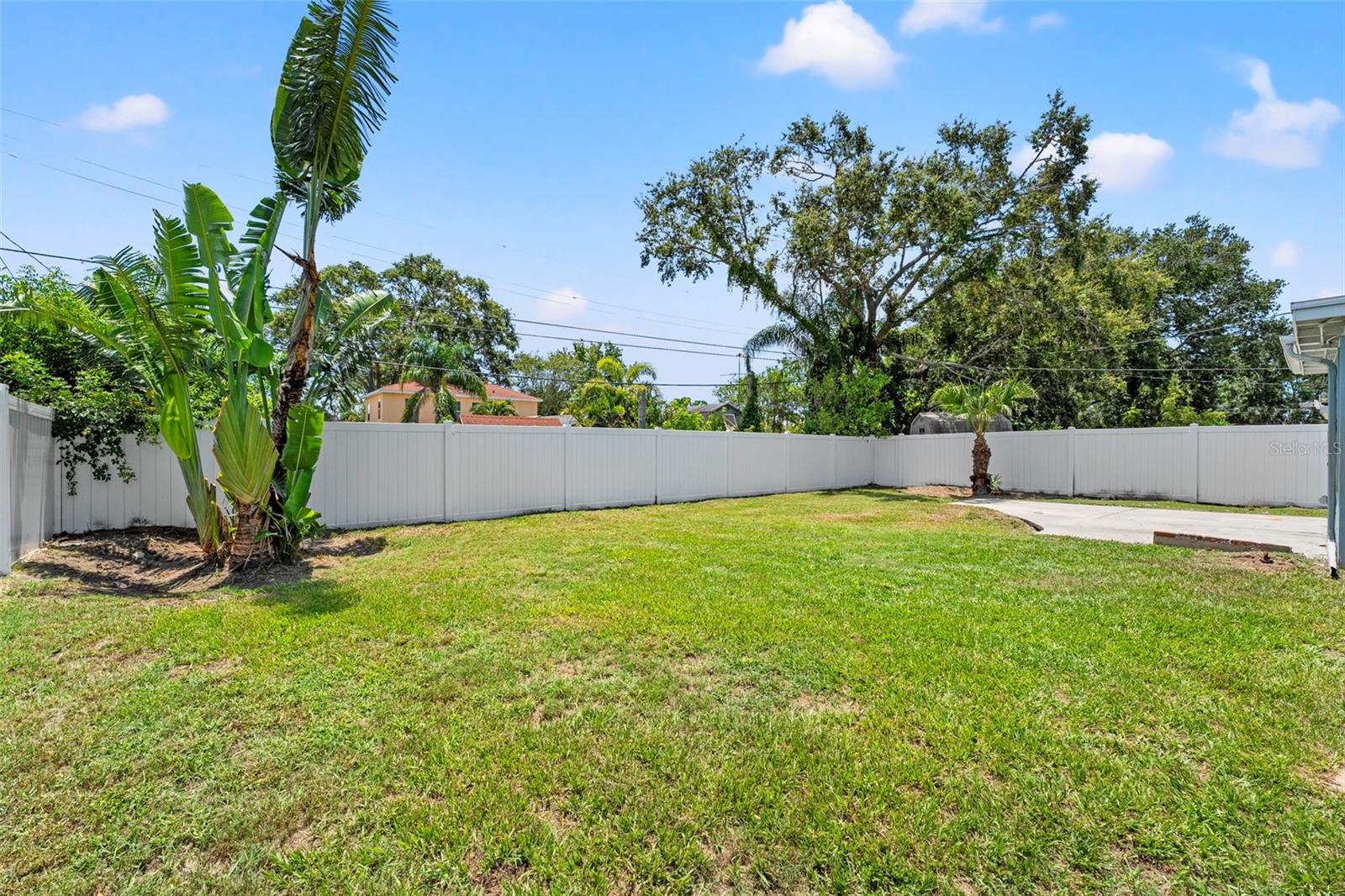 Image 26 of 30 For 11829 104th Street