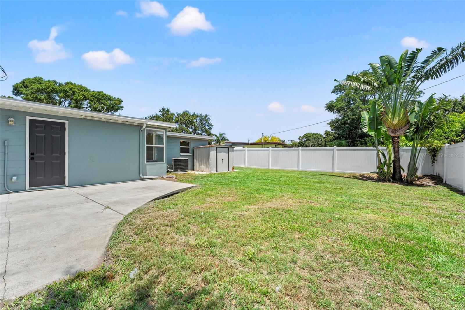 Image 28 of 30 For 11829 104th Street