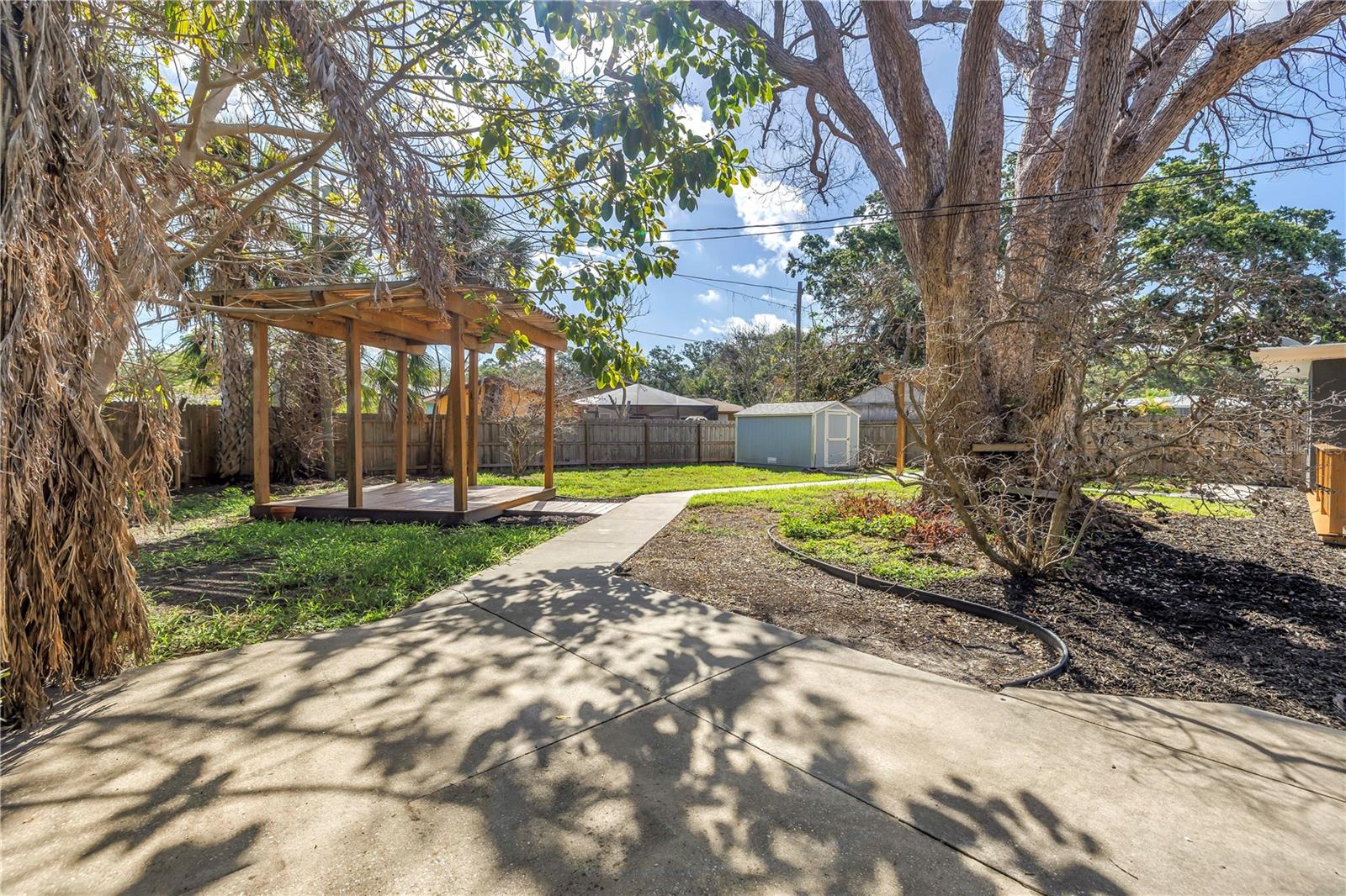 Image 49 of 57 For 412 Mira Vista Drive