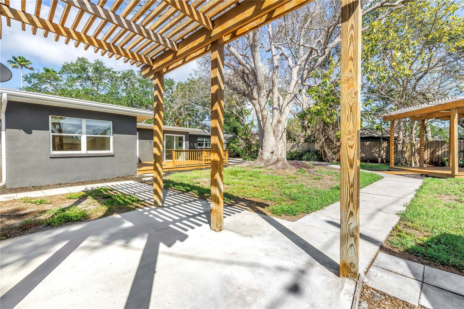 Image 56 of 57 For 412 Mira Vista Drive