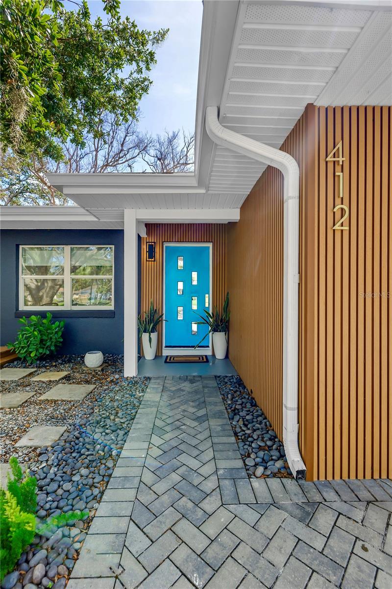 Image 6 of 57 For 412 Mira Vista Drive