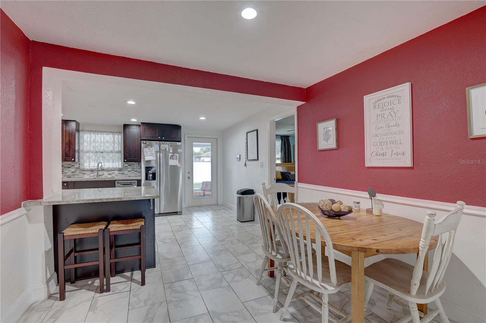 Image 12 of 32 For 3212 34th Avenue N