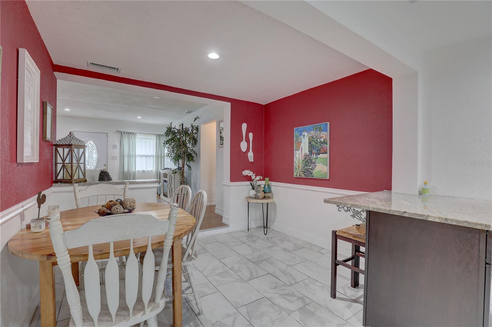 Image 13 of 32 For 3212 34th Avenue N
