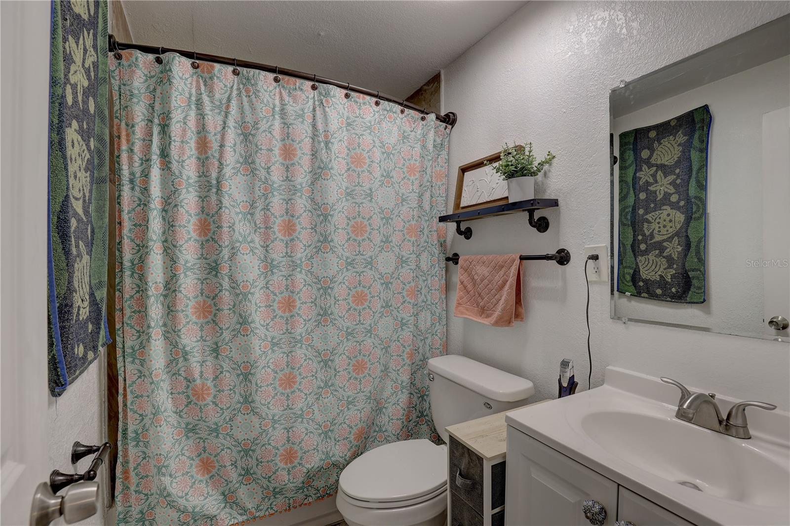Image 21 of 32 For 3212 34th Avenue N