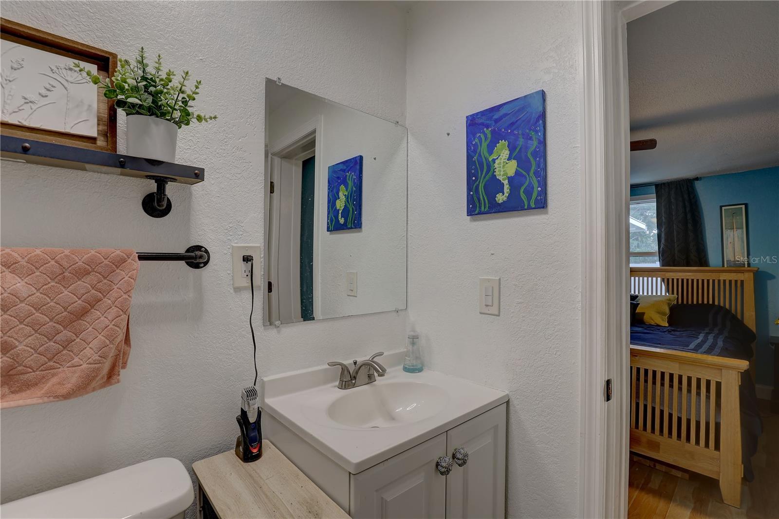 Image 22 of 32 For 3212 34th Avenue N