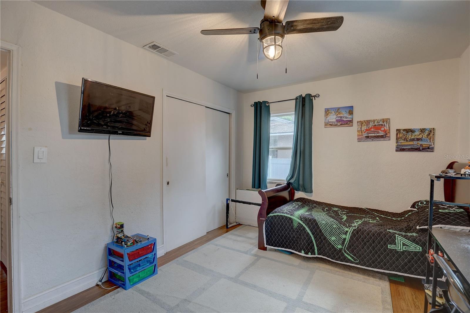 Image 24 of 32 For 3212 34th Avenue N