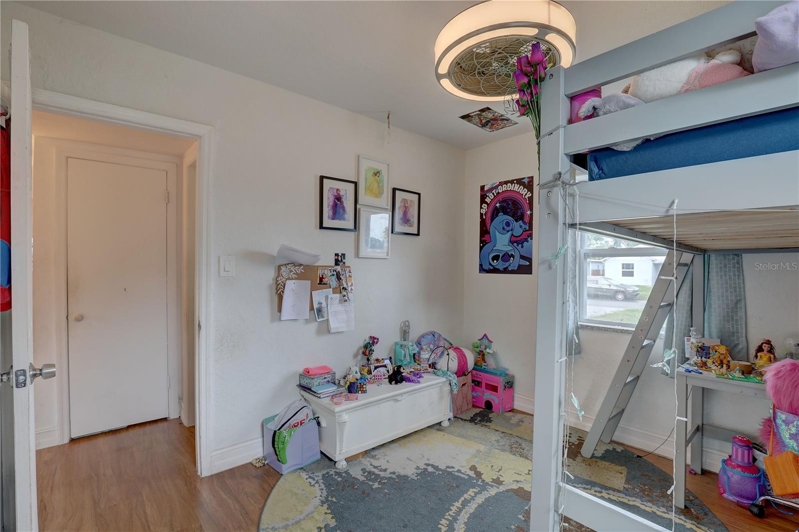 Image 29 of 32 For 3212 34th Avenue N
