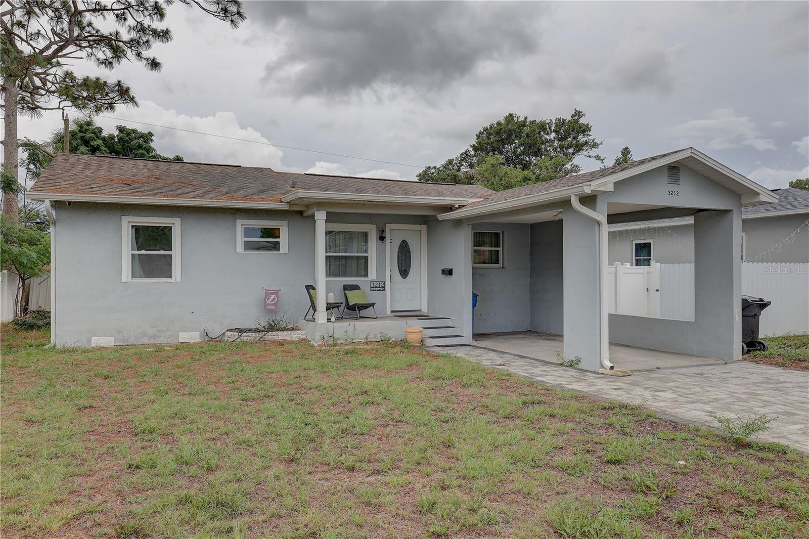 Image 3 of 32 For 3212 34th Avenue N
