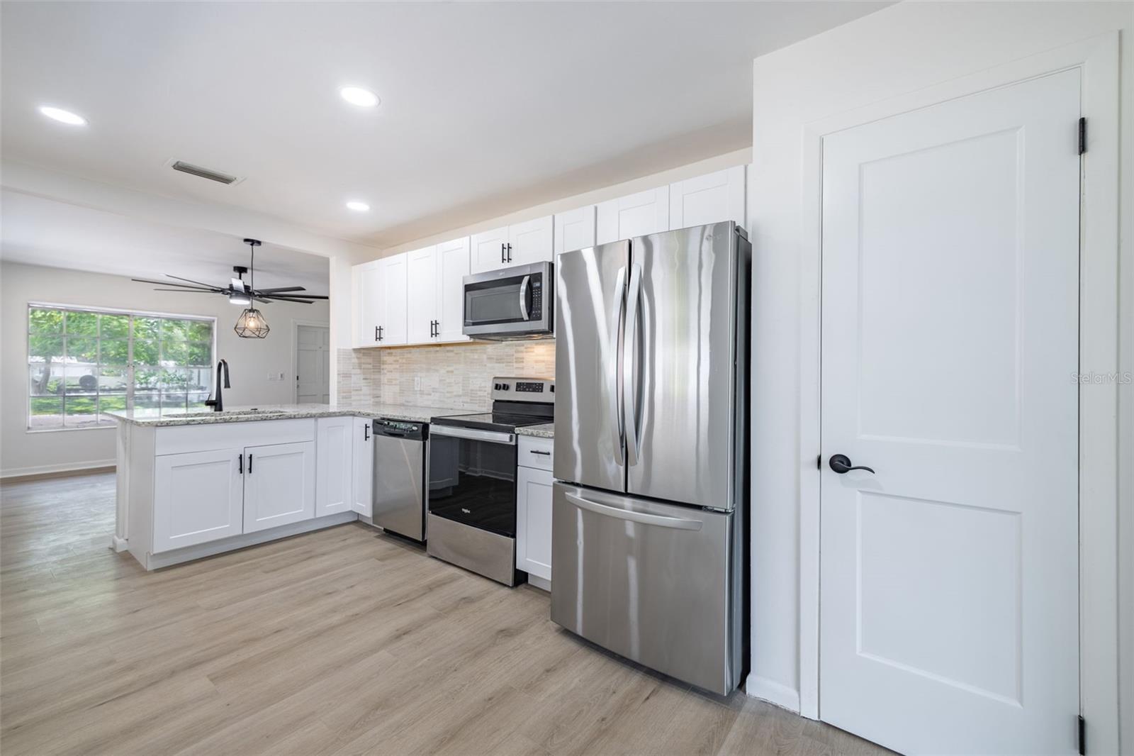 Image 11 of 30 For 6304 Grady Avenue