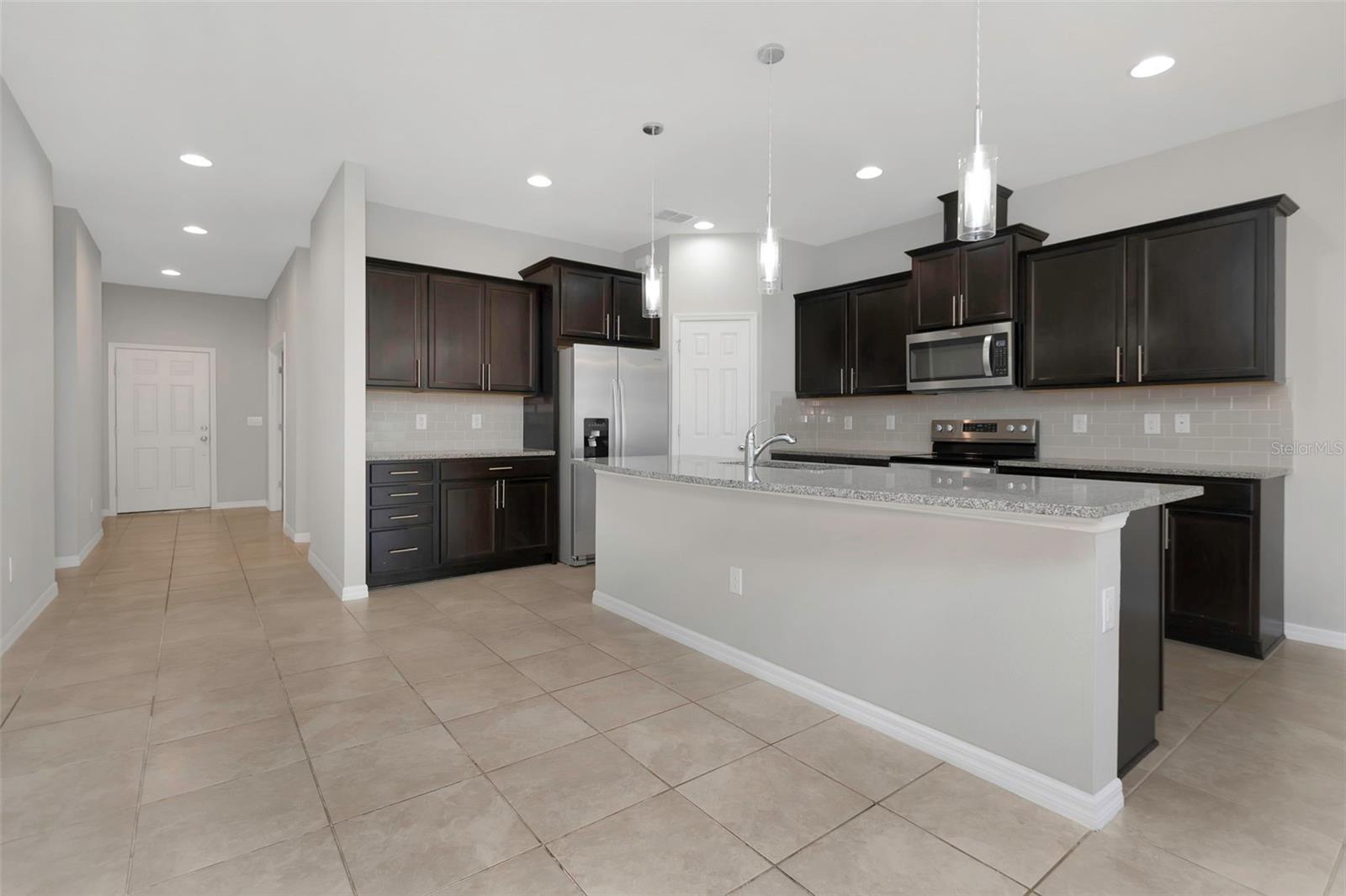 Image 11 of 46 For 1613 Cabbage Key Drive
