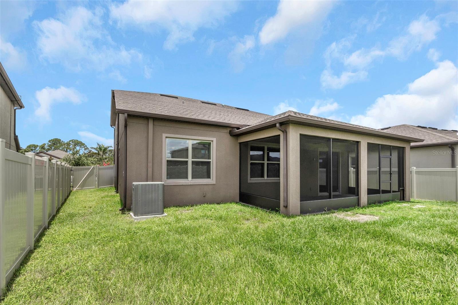 Image 33 of 46 For 1613 Cabbage Key Drive