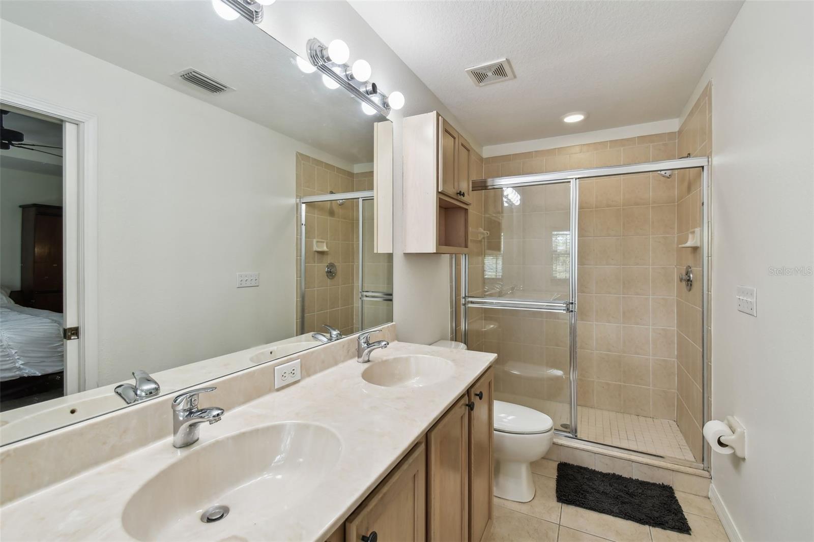 Image 20 of 34 For 1421 Ridge Terrace