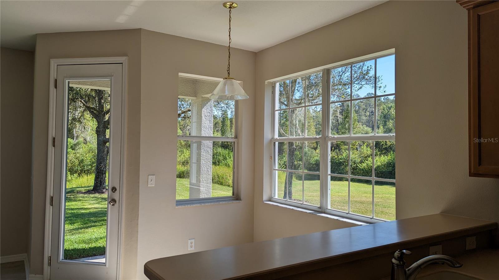 Image 12 of 28 For 19251 Stone Hedge Drive