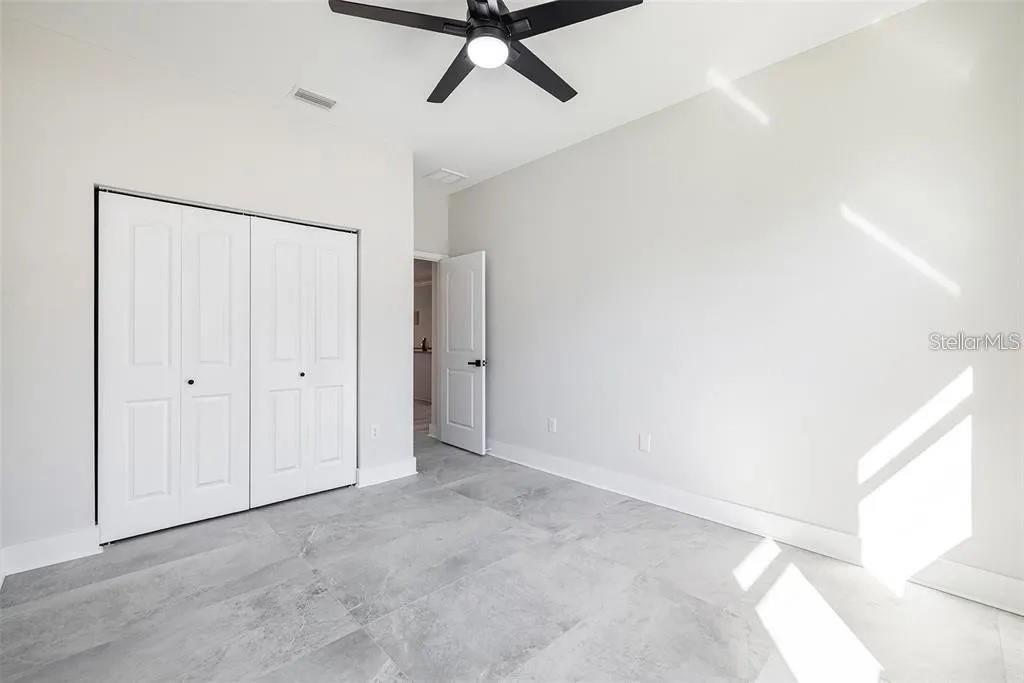 Image 15 of 24 For 6904 Lynn Avenue