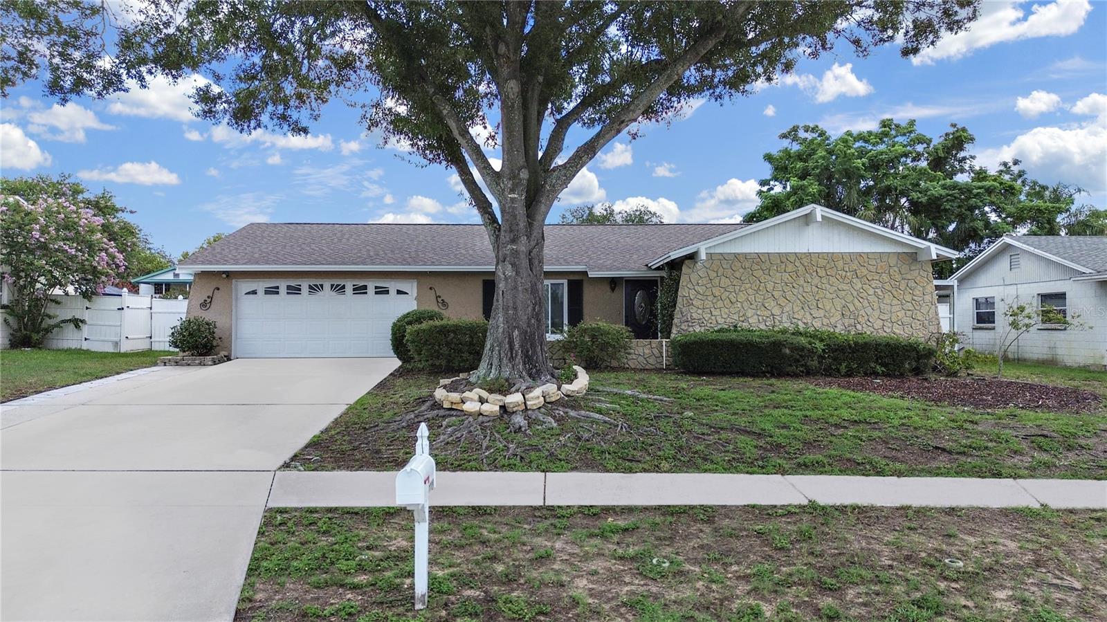 Details for 2209 Kingswood Lane, BRANDON, FL 33511