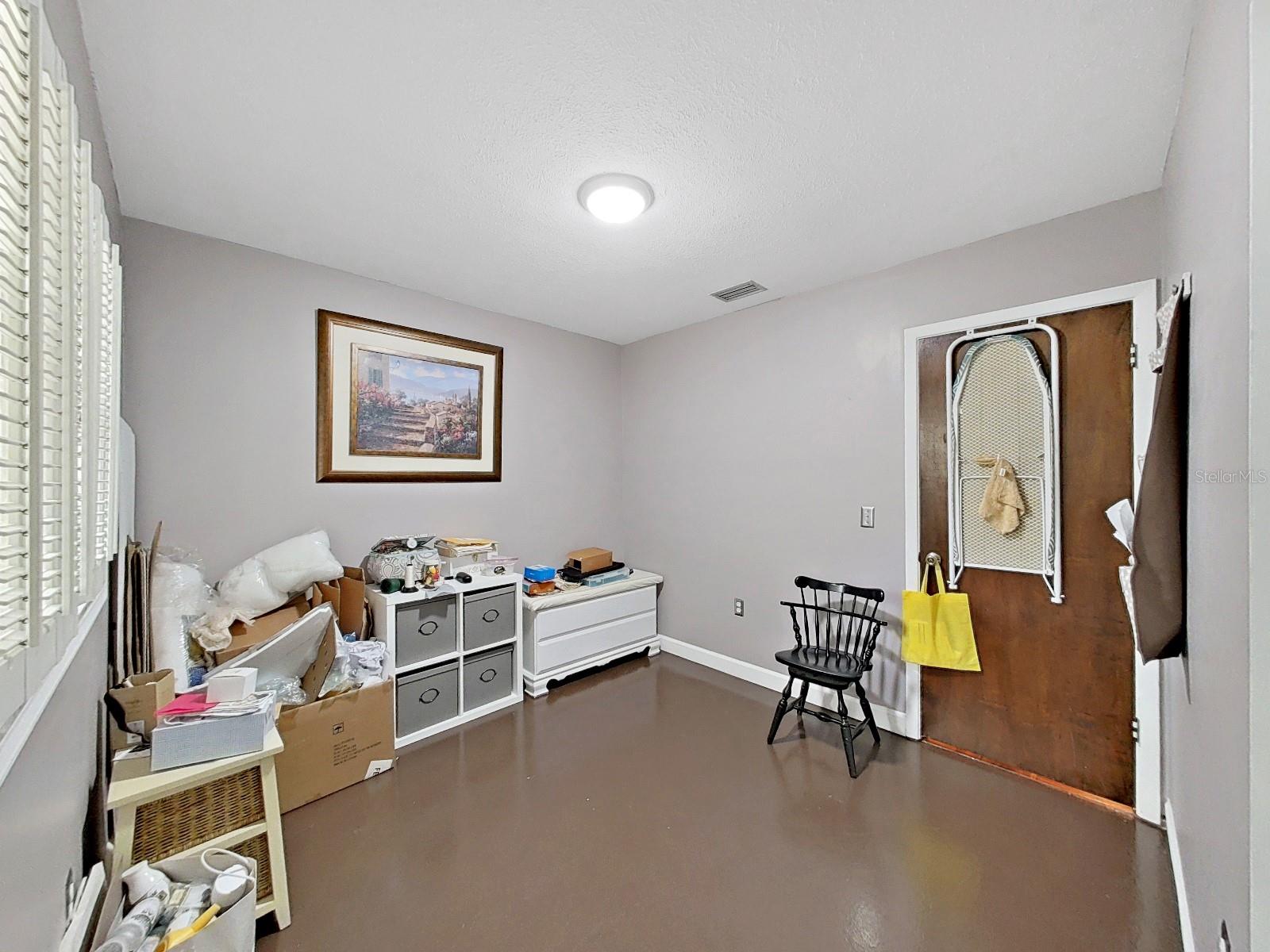 Image 16 of 49 For 2209 Kingswood Lane