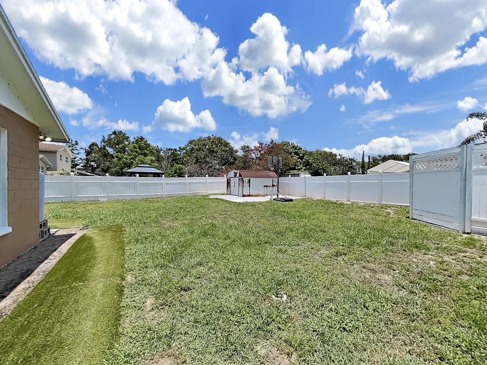 Image 39 of 49 For 2209 Kingswood Lane