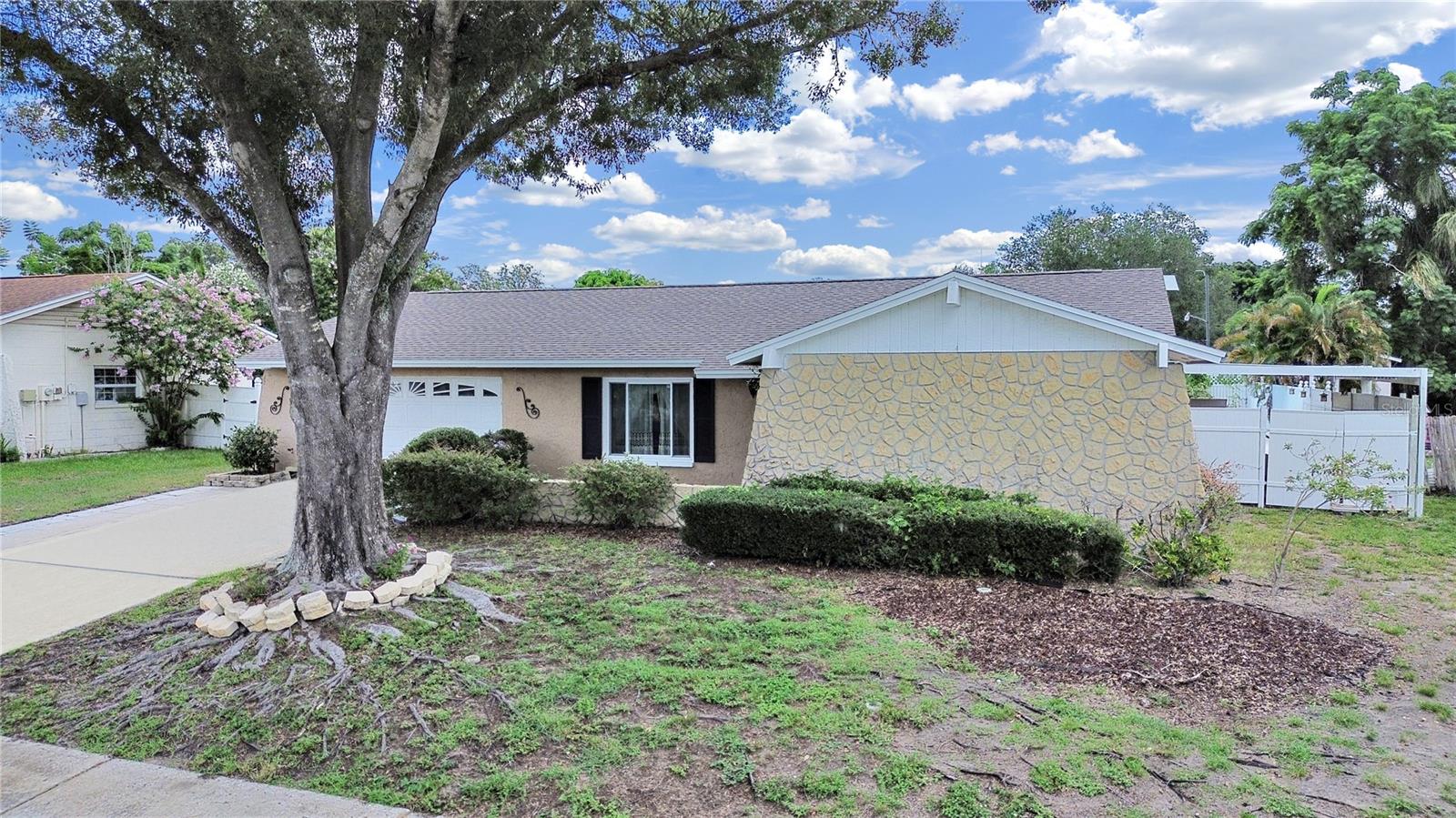 Image 43 of 49 For 2209 Kingswood Lane