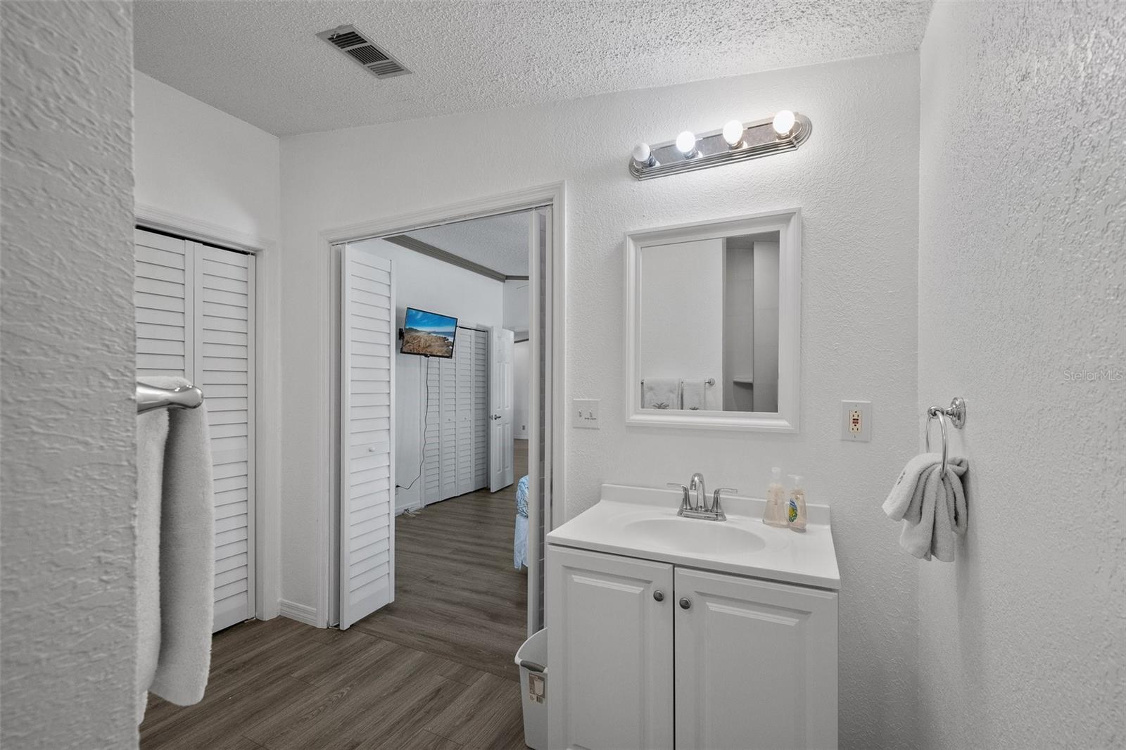 Image 30 of 56 For 6901 Richard Drive