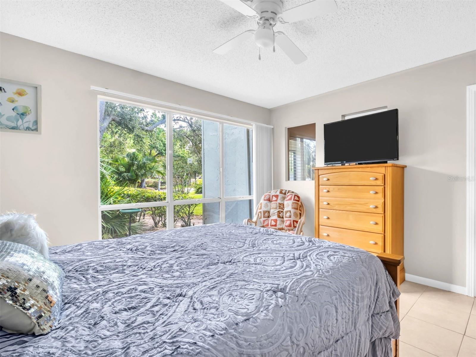 Image 16 of 67 For 401 Windrush Bay Drive
