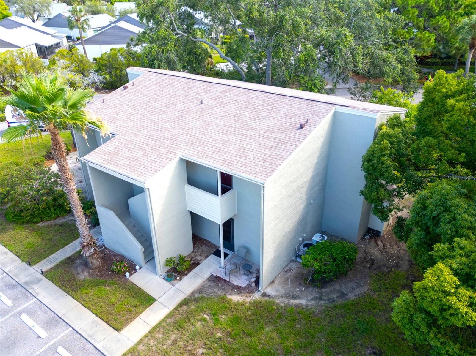 Image 30 of 67 For 401 Windrush Bay Drive