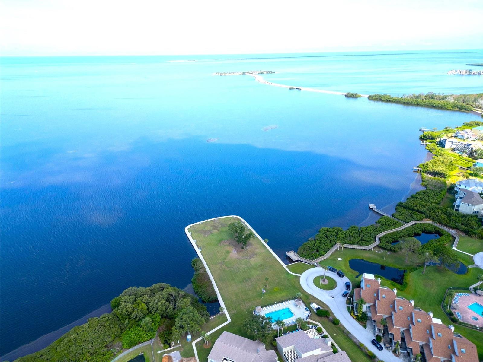 Image 32 of 67 For 401 Windrush Bay Drive