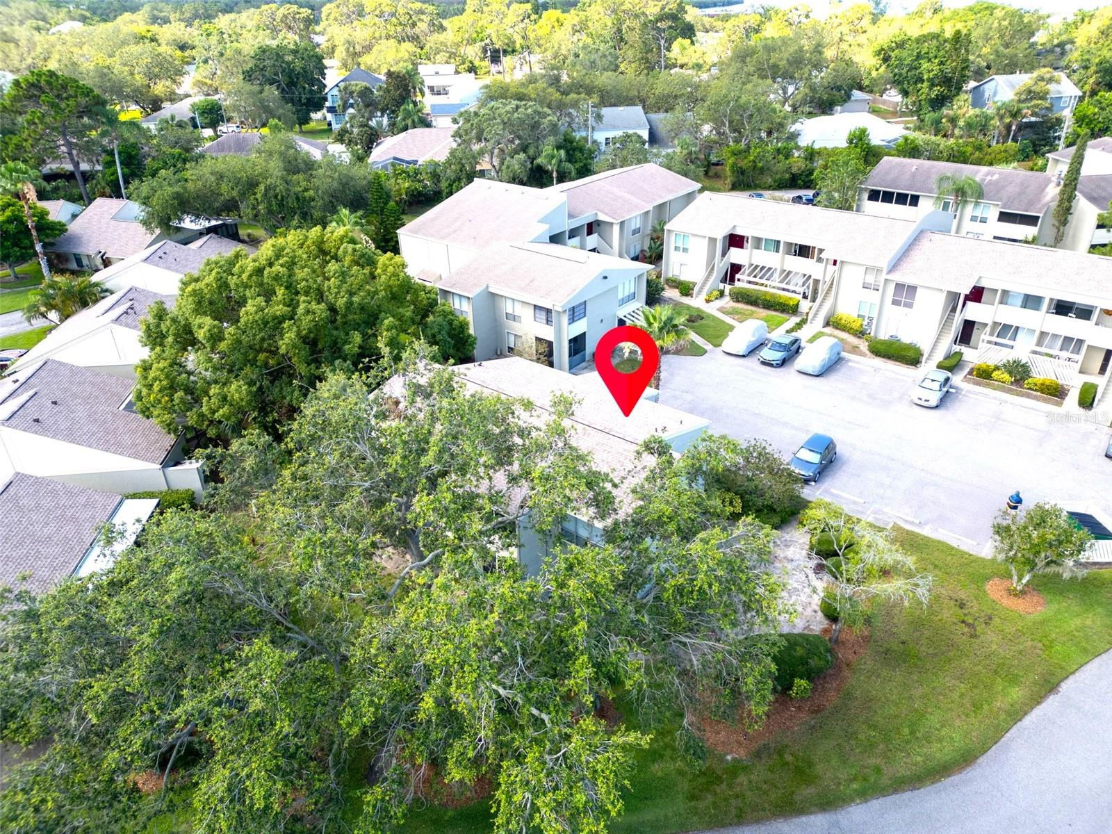 Image 36 of 67 For 401 Windrush Bay Drive