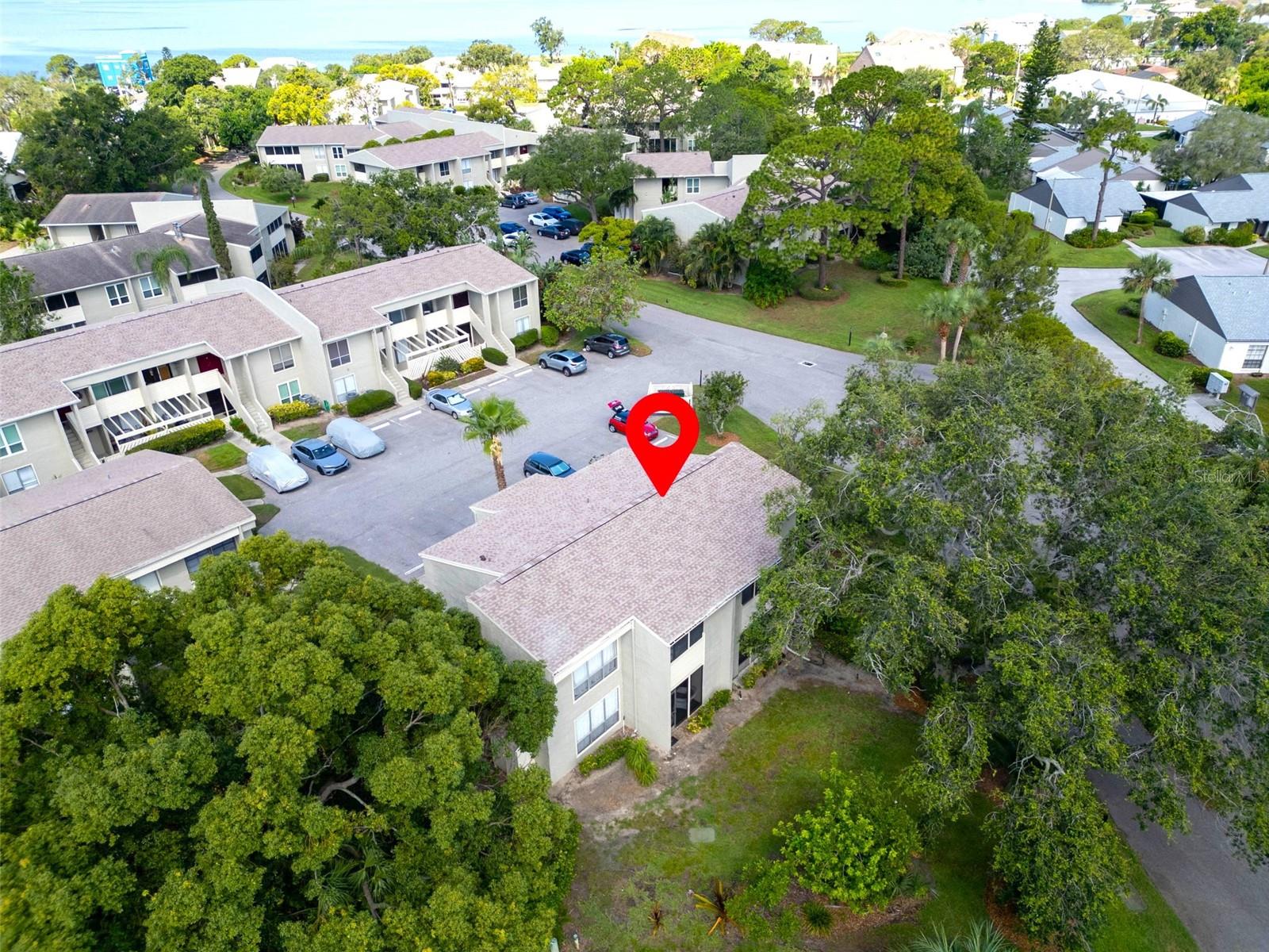 Image 37 of 67 For 401 Windrush Bay Drive